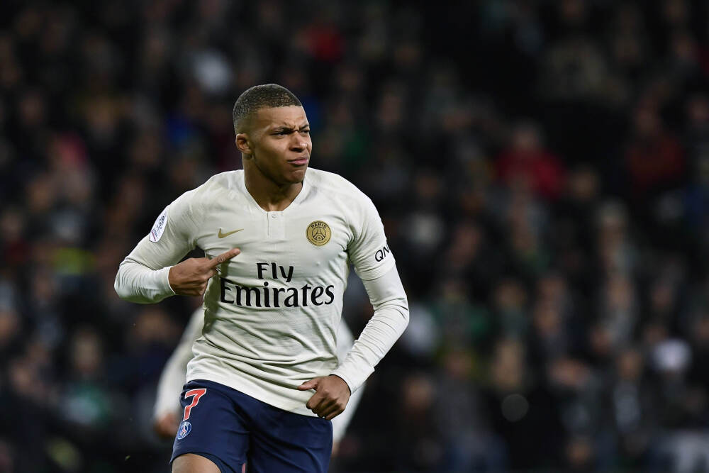 柴荣杀人无数，为何称为一代英主？频繁战争，改革内政，扩建开封